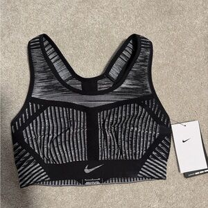 Nike Women's Black and Gray Sports Bra